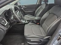 Gebraucht Kia Ceed 120 PS (88 kW) 2023 Silber Kleinwagen