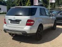 Gebraucht Mercedes ML420 306 PS (225 kW) 2007 Silber SUV