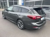 Gebraucht Ford Focus ST-Line X 155 PS (114 kW) 2025 Magneticgrau (metallic) Kombi