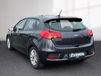 Gebraucht Kia Ceed Edition 7 99 PS (72 kW) 2016 Grau Kleinwagen