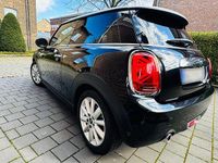 Gebraucht Mini Cooper D 116 PS (85 kW) 2018 Schwarz Kleinwagen