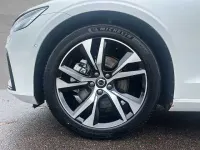 Gebraucht Volvo V60 145 PS (106 kW) 2025 Kombi