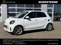 Usata Smart ForFour Electric Drive Passion 60 kW (82 CV) 2021 Bianco Utilitaria