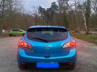 Gebraucht Mazda 3 105 PS (77 kW) 2010 Blau Kleinwagen