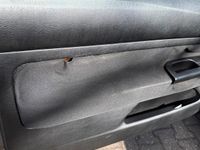 Gebraucht VW Golf IV Basis 116 PS (85 kW) 2001 Schwarz Kleinwagen