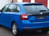 Gebraucht Skoda Rapid Style 125 PS (91 kW) 2018 Blau Kleinwagen