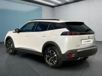 Gebraucht Peugeot 2008 Allure 131 PS (96 kW) 2023 Weiß SUV