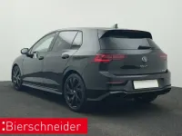Gebraucht VW Golf VIII R-line 150 PS (110 kW) 2024 Schwarz Limousine