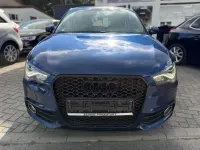 Gebraucht Audi A1 Ambition 105 PS (77 kW) 2011 Blau Kleinwagen