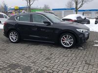 Gebraucht Alfa Romeo Stelvio 209 PS (153 kW) 2017 Schwarz SUV