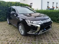Gebraucht Mitsubishi Outlander P-HEV 224 PS (164 kW) 2019 Schwarz SUV