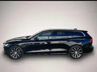 Gebraucht Volvo V60 Core 455 PS (334 kW) 2023 Manufacturer Kombi