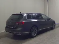 Gebraucht VW Passat Pro 218 PS (160 kW) 2022 Grau Kombi