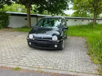 Używany Renault Twingo 58 KM (42 kW) 2005 Czarny Hatchback
