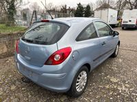 gebraucht Opel Corsa D Basis 1.2 Benzin // Anhängerkupplung