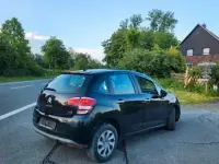 Usado Citroën C3 82 CV (60 kW) 2015 Negro Berlina