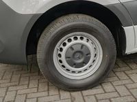 Gebraucht Mercedes Sprinter 170 PS (125 kW) 2026 Arktikweiss Van