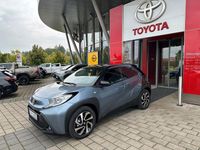 Neu Toyota Aygo X 72 PS (52 kW) 2025 Grau SUV