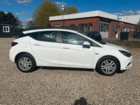 Gebraucht Opel Astra 95 PS (69 kW) 2018 Weiß Limousine