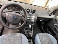 Gebraucht Ford Fiesta 80 PS (58 kW) 2005 Blau Kleinwagen