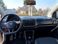 Gebraucht VW up! move up! 60 PS (44 kW) 2017 Weiß Kleinwagen