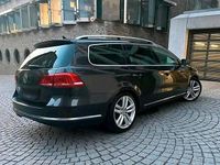 Gebraucht VW Passat Highline 160 PS (117 kW) 2012 Braun Kombi