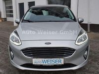 Gebraucht Ford Fiesta Titanium 101 PS (74 kW) 2018 Grau Kleinwagen