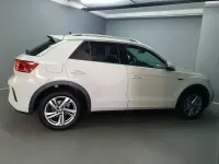 Usata VW T-Roc R-line 150 CV (110 kW) 2024 Grigio SUV