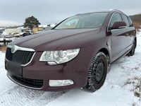 Gebraucht Skoda Superb 160 PS (117 kW) 2010 Rot Kombi