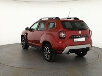 Gebraucht Dacia Duster Celebration 131 PS (96 kW) 2021 Rot SUV