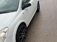 Gebraucht Opel Astra 90 PS (66 kW) 2009 Weiß Coupé