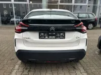 Gebraucht Citroën C4 Feel 131 PS (96 kW) 2021 Weiß Limousine