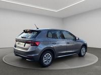 Gebraucht Skoda Fabia Selection 116 PS (85 kW) 2025 Grau Limousine