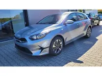 Käytetty Kia Ceed Silver 140 HP (102 kW) 2024 Viistoperä