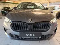 Neu Skoda Scala 150 PS (110 kW) 2026 Grau Kleinwagen