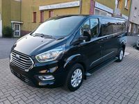 Gebraucht Ford Tourneo 131 PS (96 kW) 2018 Schwarz Van / Kleinbus
