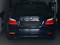 Gebraucht BMW 525 197 PS (144 kW) 2008 Blau Limousine