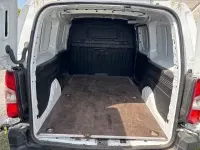 Gebraucht Opel Combo Edition 106 PS (77 kW) 2022 Weiß Van / Kleinbus