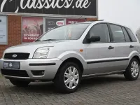 Gebraucht Ford Fusion Trend 68 PS (50 kW) 2004 Silber Kleinwagen
