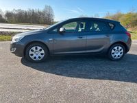 Gebraucht Opel Astra 115 PS (84 kW) 2010 Grau Limousine