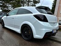 Gebraucht Opel Astra OPC 290 PS (213 kW) 2008 Weiß Coupé