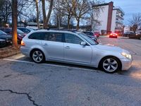 Gebraucht BMW 530 250 PS (183 kW) 2007 Silber Kombi