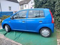 Gebraucht Daihatsu Cuore 60 PS (44 kW) 2003 Blau Kleinwagen