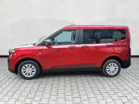 Neu Ford Tourneo Courier Trend 125 PS (91 kW) 2026 Fantastic red metallic Van / Kleinbus