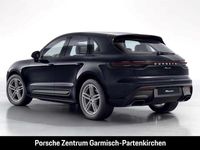 Używany Porsche Macan 265 KM (194 kW) 2023 Czarny SUV