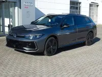 Neu VW Passat Style 150 PS (110 kW) 2025 Grau Kombi
