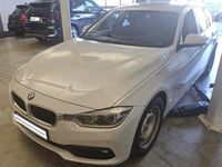 Gebraucht BMW 318 Performance 150 PS (110 kW) 2017 Weiß Limousine