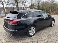 Gebraucht Kia Ceed Sportswagon Plus 140 PS (102 kW) 2019 Schwarz Kombi