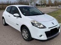 Gebraucht Renault Clio II Night&Day 75 PS (55 kW) 2010 Limousine