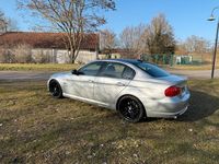 Gebraucht BMW 325 218 PS (160 kW) 2008 Silber Limousine